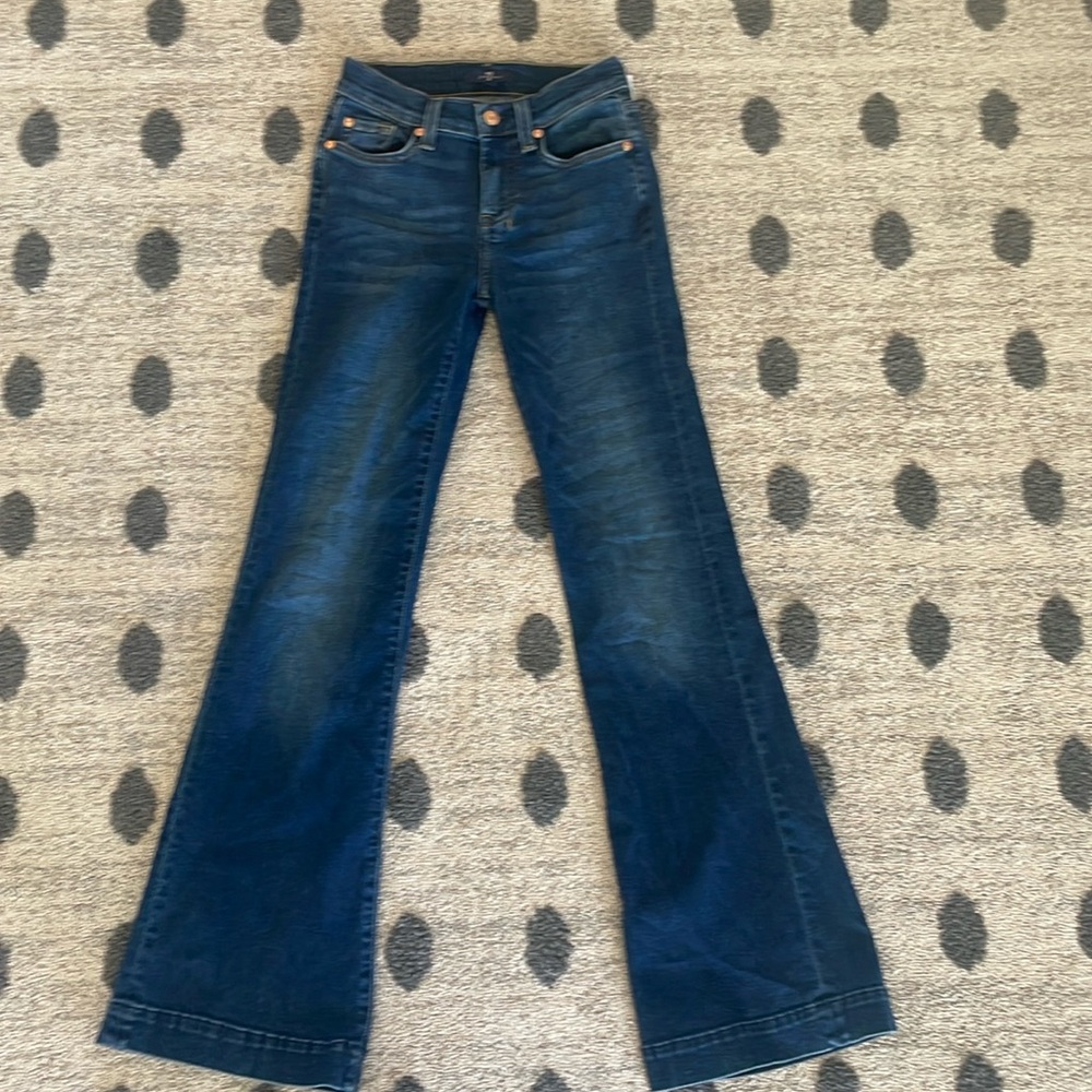 Seven For All Mankind Dojo